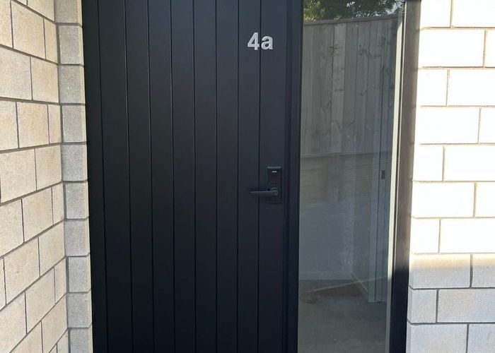  at 4A Worcester Road, Meadowbank, Auckland