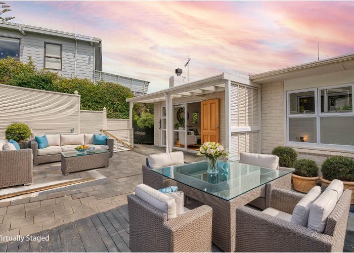  at 5 William Souter Street, Forrest Hill, Auckland