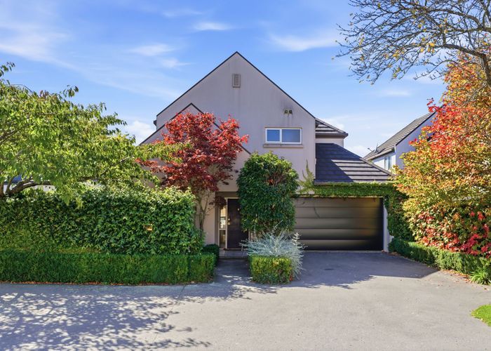  at 2 Clissold Street, Merivale, Christchurch City, Canterbury