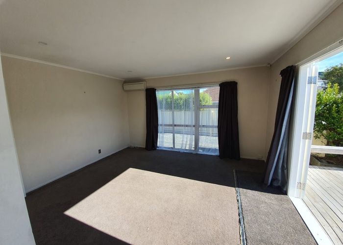  at 5a Roband Crescent, Brown Owl, Upper Hutt, Wellington