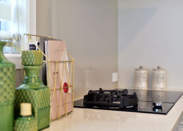  at 9 Bruce Road, Glenfield, Auckland