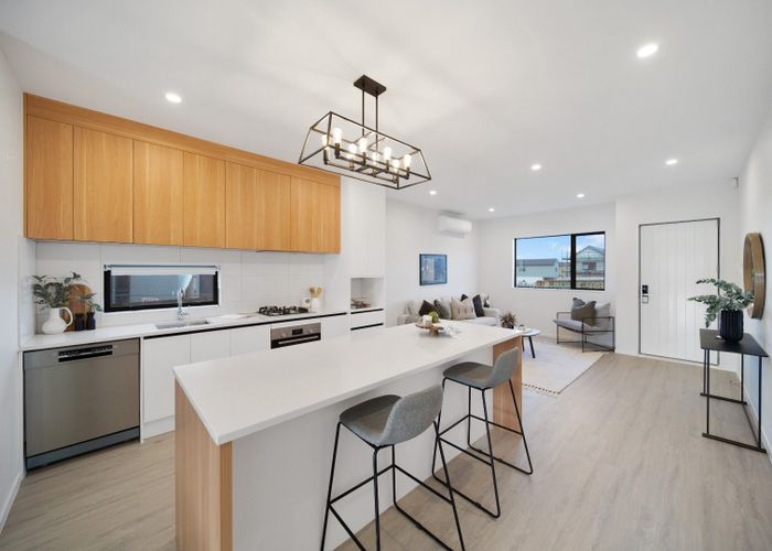  at 3 Farranfore Road, Opaheke, Papakura, Auckland