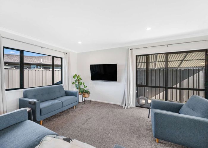  at 17 Chatham Mews, Flaxmere, Hastings, Hawke's Bay