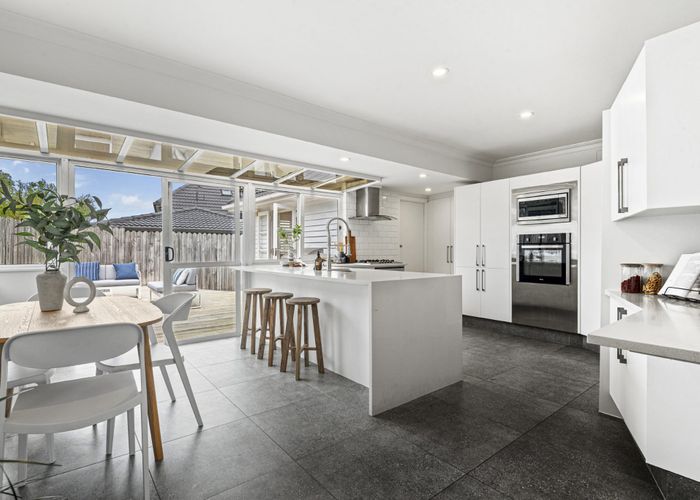  at 1/22 Sydney Street, Hauraki, Auckland