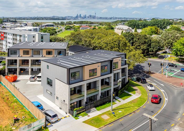  at 4/70 Killarney Street, Takapuna, North Shore City, Auckland
