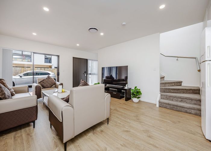  at 5/16 Clark Road, Papakura, Papakura, Auckland