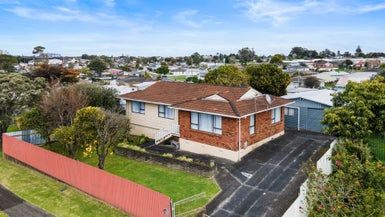  at 4 Kirkella Crescent, Mangere East, Auckland
