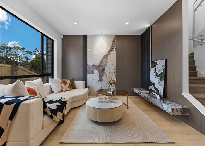  at Lot 2, 25 Tomintoul Place, Highland Park, Manukau City, Auckland