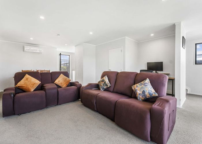  at 81 Battalion Drive, Papakura, Papakura