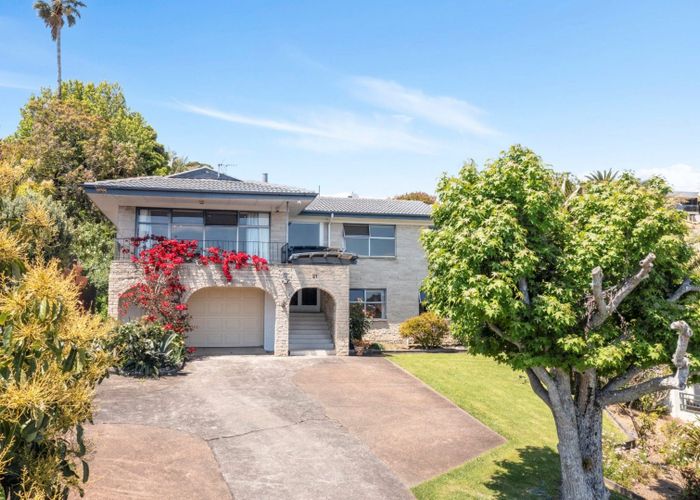  at 21 Manurere Avenue, Takapuna, North Shore City, Auckland