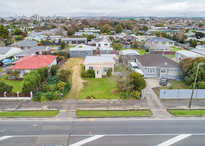  at 444 Tremaine Avenue, Takaro, Palmerston North