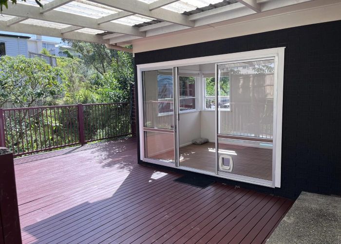  at 2/39 Eaton Road, Hillsborough, Auckland