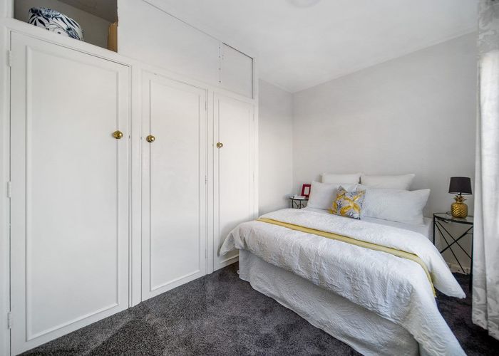  at 69 Abbotts Way, Remuera, Auckland
