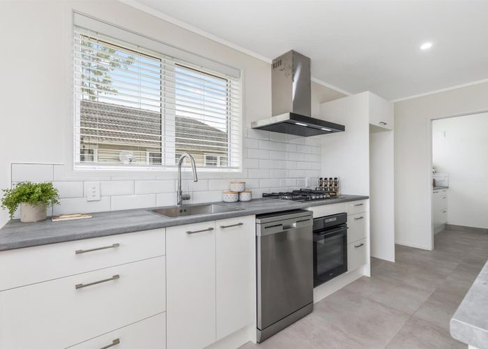  at 18 Village Way, Ardmore, Papakura
