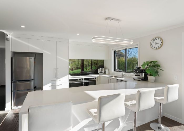  at 6 Hadfield Road, Peka Peka, Kapiti Coast, Wellington