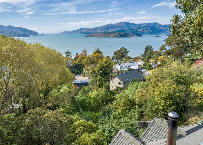  at 8 Glas Brae, Lyttelton