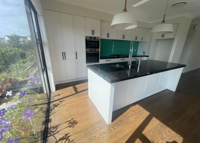  at 39 Headland Drive, Long Bay, North Shore City, Auckland