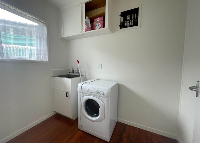  at 410 West Coast Road, Glen Eden, Waitakere City, Auckland