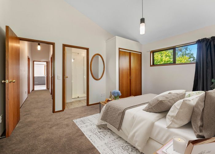  at 2/11 Kereru Street, Two Mile Bay, Taupo, Waikato