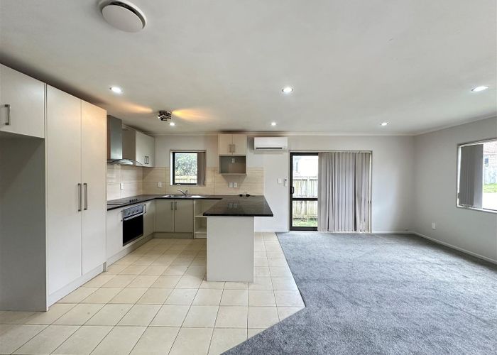  at 32C Gifford Road, Papatoetoe, Auckland