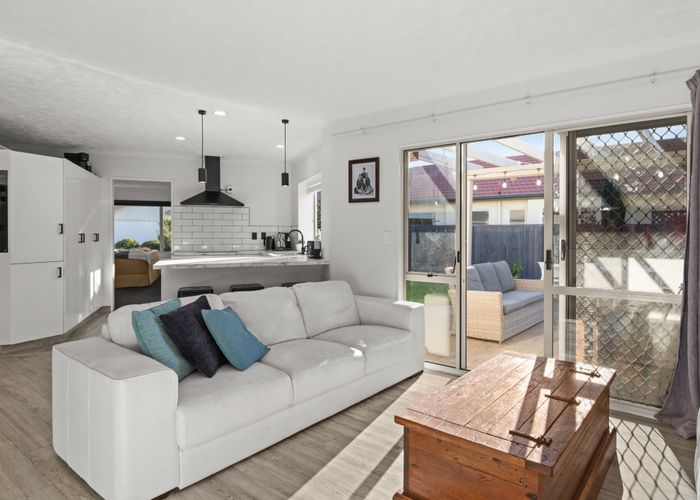  at 5 Wilton Row, Taradale, Napier, Hawke's Bay