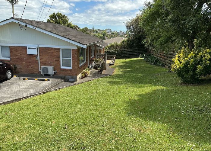 at 2/30 Sunnynook Road, Sunnynook, North Shore City, Auckland