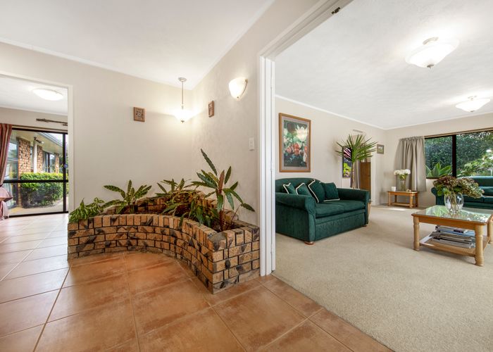  at 3 Carlinka Place, Conifer Grove, Takanini