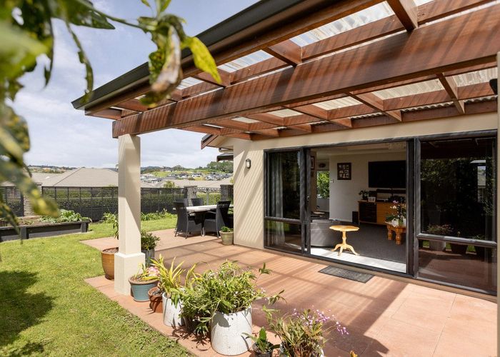  at 2 Brackenburn Drive, Ohauiti, Tauranga, Bay Of Plenty