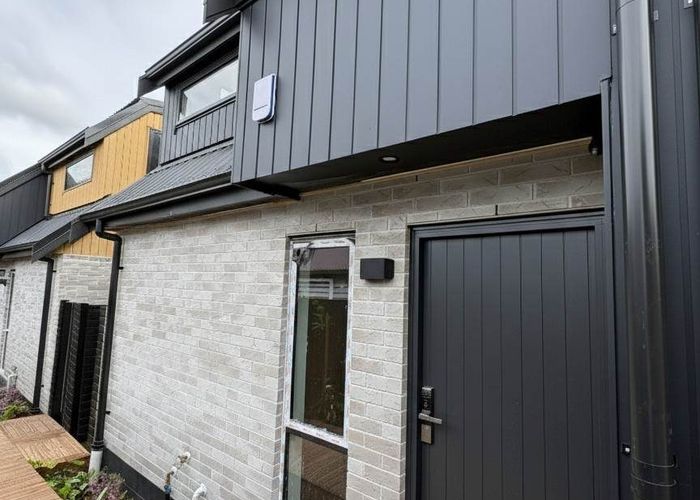  at 41 Shortt Avenue, Mangere Bridge, Manukau City, Auckland