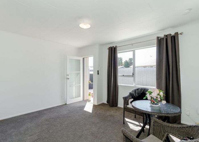  at 2/5 Rochester Street, Tamatea, Napier, Hawke's Bay