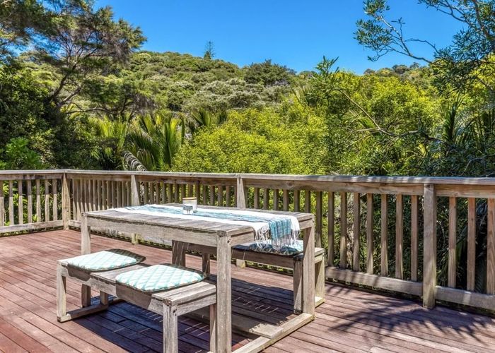  at 24 Victoria Road North, Onetangi, Waiheke Island, Auckland