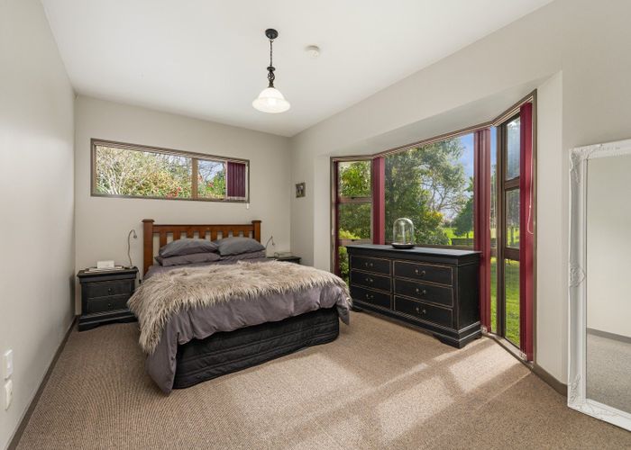  at 537 No 1 Line, Longburn, Palmerston North, Manawatu / Whanganui