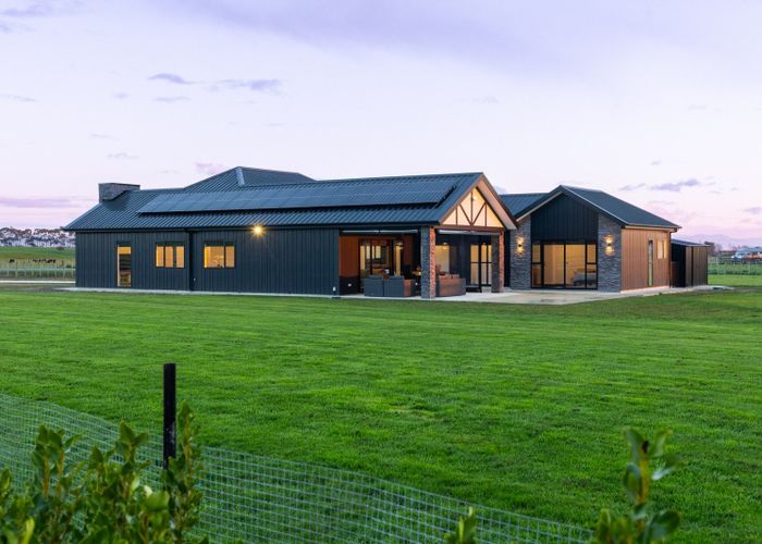  at 5 Alayna Court, Colyton, Feilding