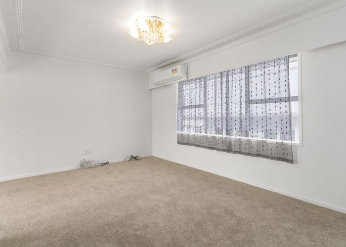  at 1/18 Windmill Road, Mount Eden, Auckland City, Auckland
