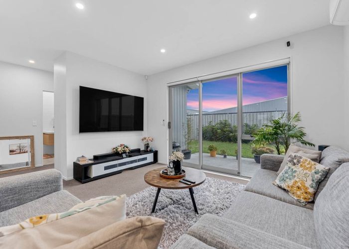  at 35 Katikati Drive, Manurewa, Manukau City, Auckland