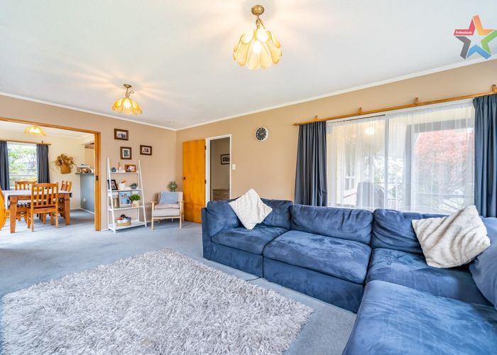  at 28 Mossburn Grove, Kelson, Lower Hutt