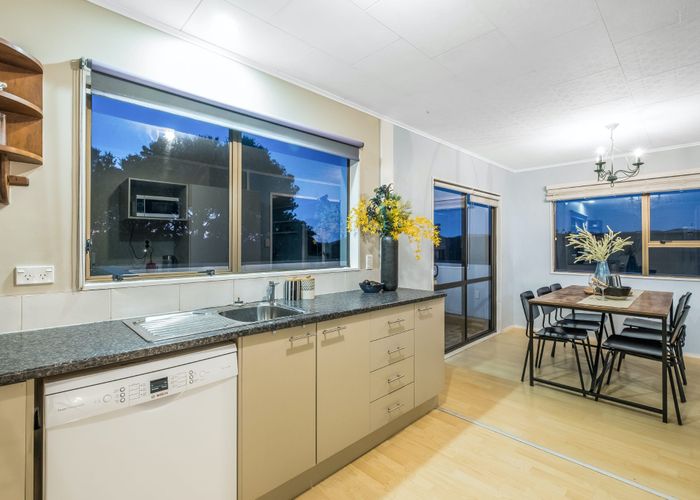  at 16 Parkinson Close, Whitby, Porirua
