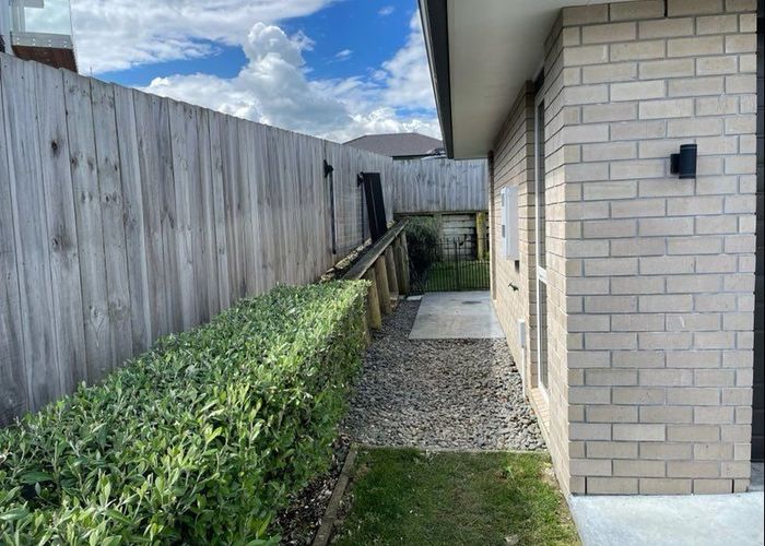  at 30 Sylvester Crescent, Flagstaff, Hamilton, Waikato