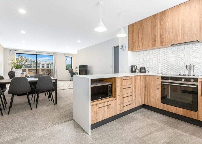  at 43 Oakum Road, Whitby, Porirua, Wellington
