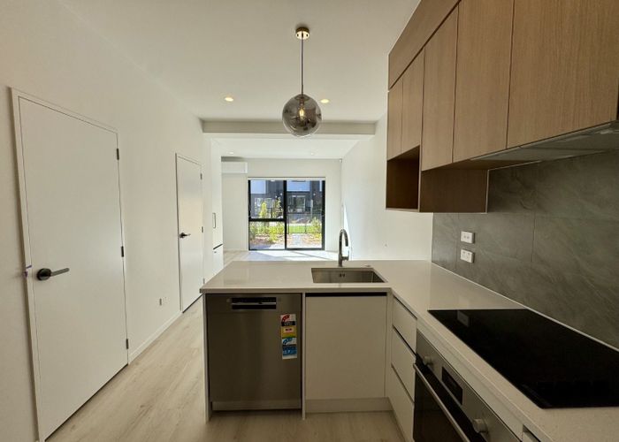  at 18 Tahepuia Lane, Mount Wellington, Auckland City, Auckland