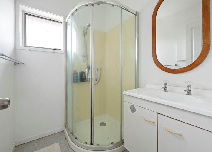  at 2/30 Copley Street, New Lynn, Waitakere City, Auckland