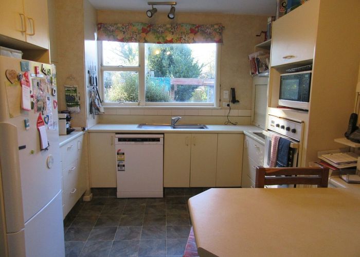  at 11 Milnebank Street, Ilam, Christchurch City, Canterbury