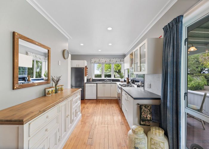  at 945 No 7 Road, Waitoa