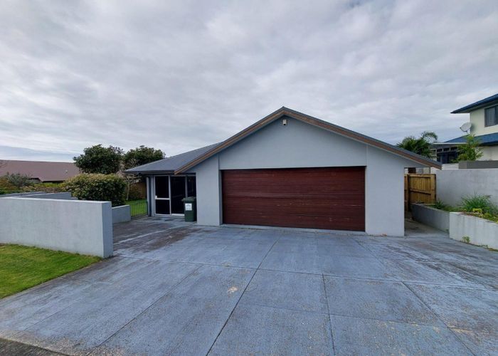  at 174 Heta Road, Highlands Park, New Plymouth, Taranaki