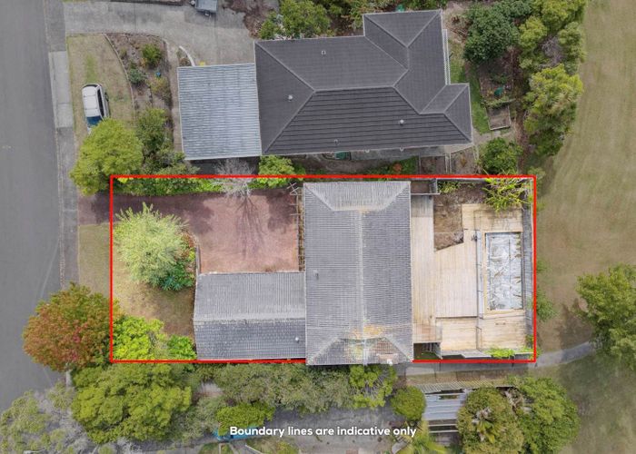  at 33 Meadowvale Avenue, Forrest Hill, North Shore City, Auckland