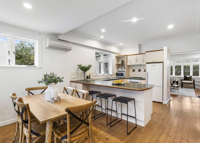 at 5 Leone Terrace, Mount Albert, Auckland
