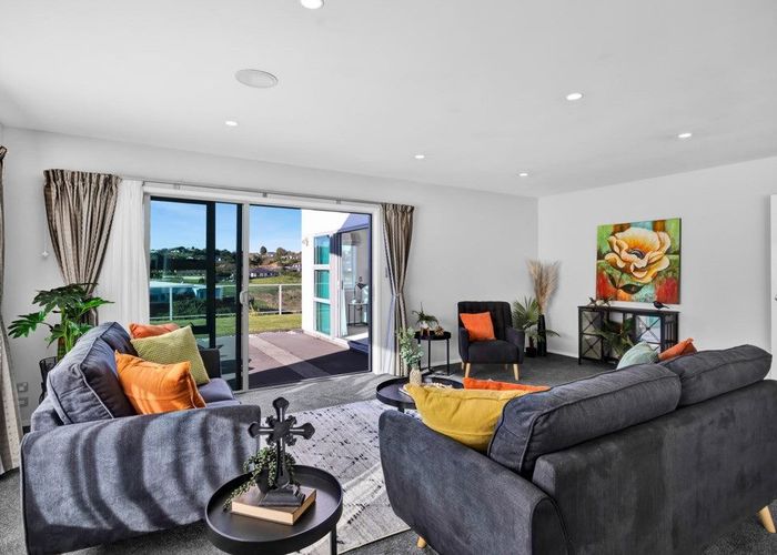  at 17A Winstone Place, Highlands Park, New Plymouth
