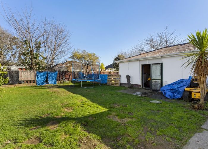  at 9 Goldsmith Crescent, Levin, Levin
