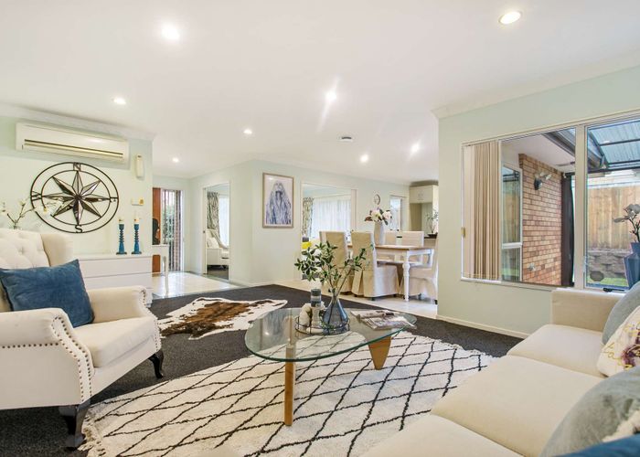 at 5 Artillery Drive, Papakura, Papakura