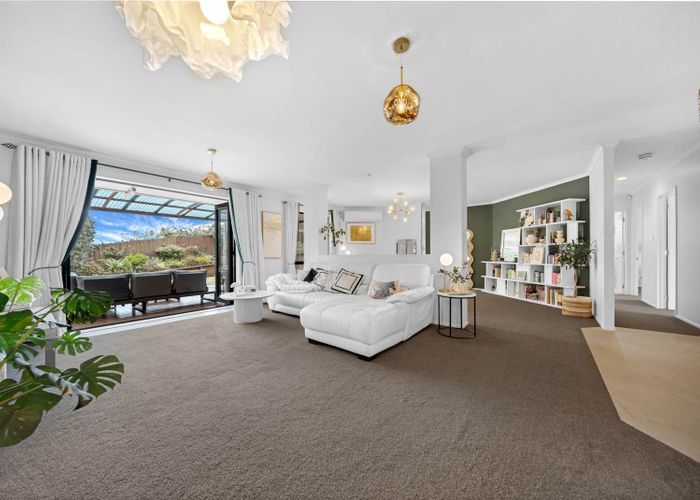  at 24 St Clair Place, Browns Bay, North Shore City, Auckland